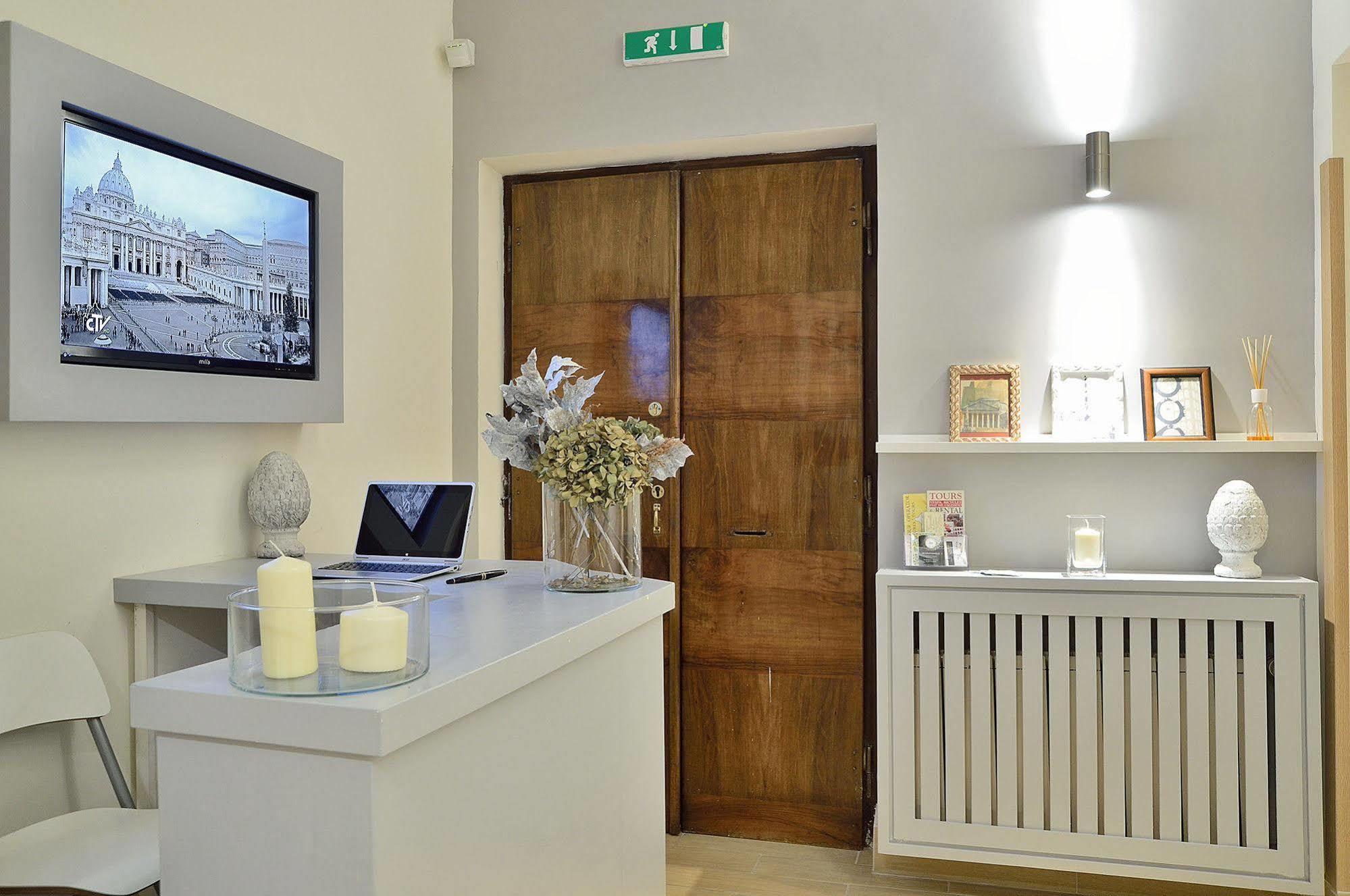 94Rooms Vatican Guest House - Vigliena Рим Екстериор снимка